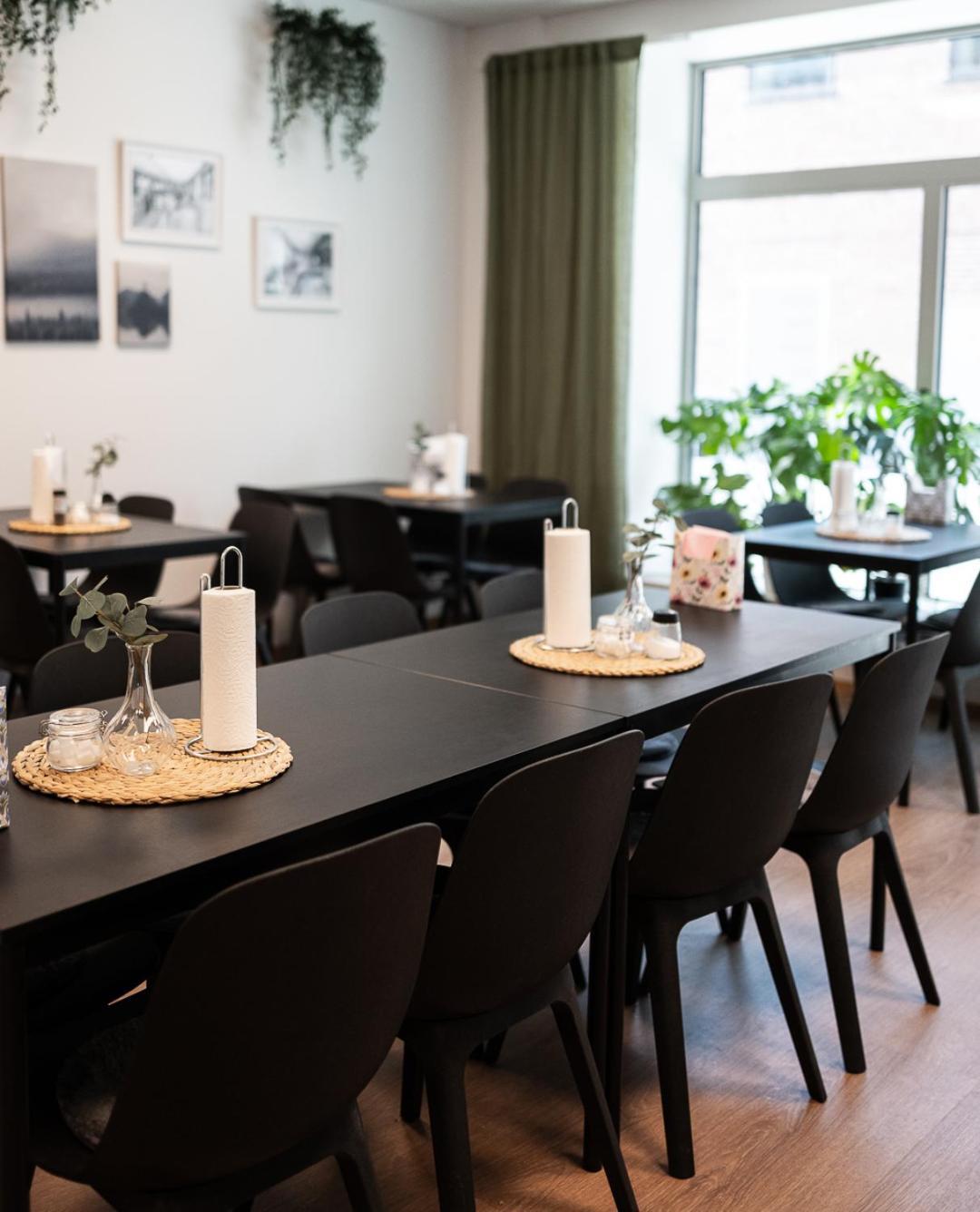 Ahlgrens Hotell Bed & Breakfast Євле Екстер'єр фото