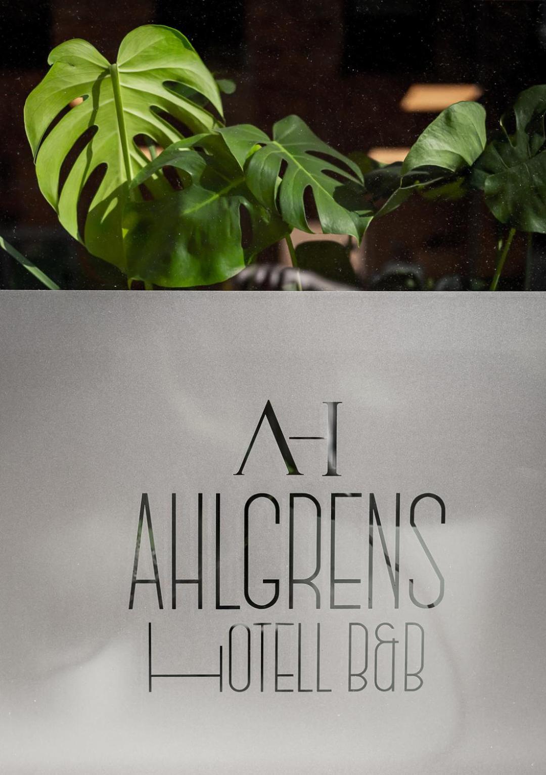 Ahlgrens Hotell Bed & Breakfast Євле Екстер'єр фото